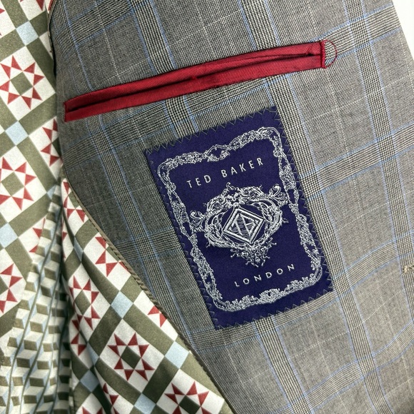 TED BAKER • Men's Covjak Debonair Peak Check Jacket - Picture 4 of 6